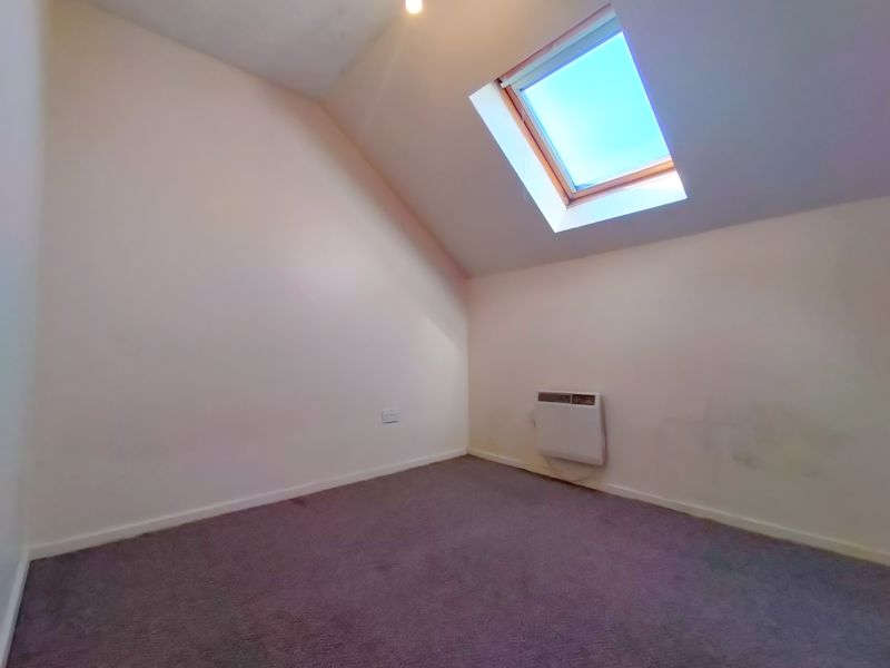 Photo 21- click for photo gallery